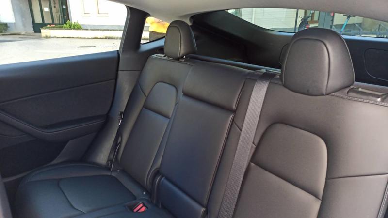 Tesla Model y 351 Dual motor Awd Long Range