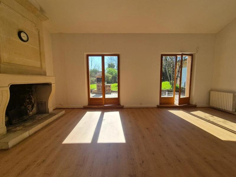 Maison - 162 m² - 7 pièces