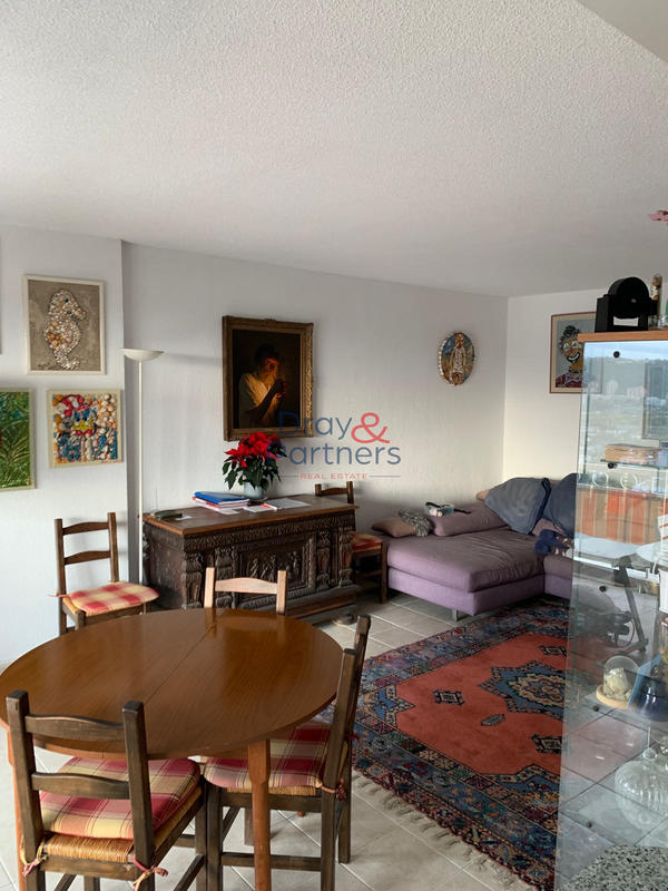 Appartement - 80 m² - 4 pièces