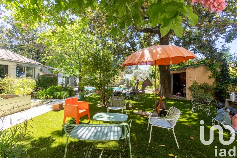 Appartement - 185 m² - 8 pièces