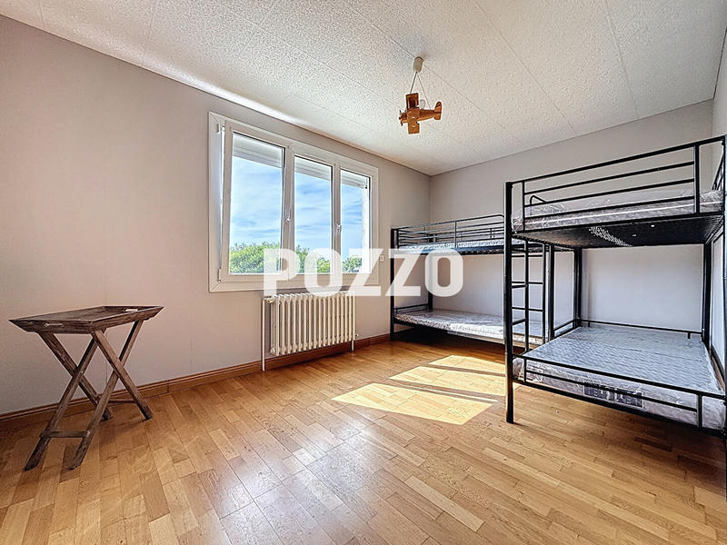 Maison - 105 m² - 5 pièces