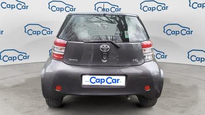 Toyota iQ 1.0 Vvt-i 68 .