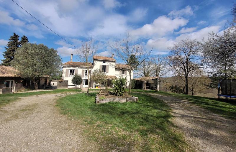 Terrain - 170 000 m²