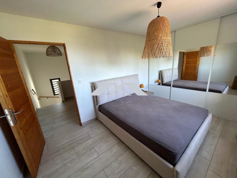 Villa - 120 m² - 4 pièces