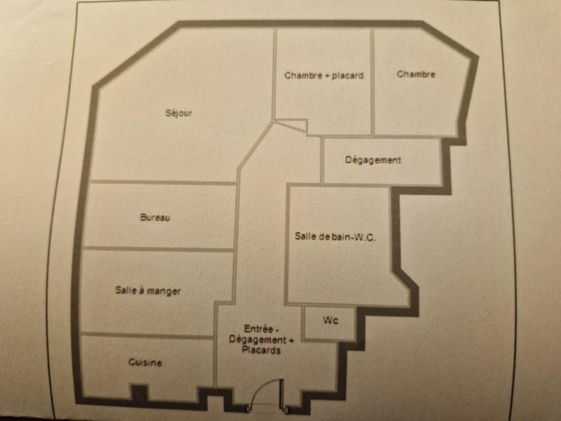 Appartement - 134 m² - 5 pièces