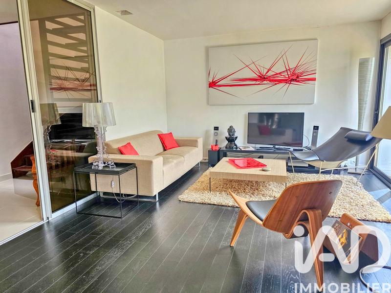 Maison - 104 m² - 4 pièces