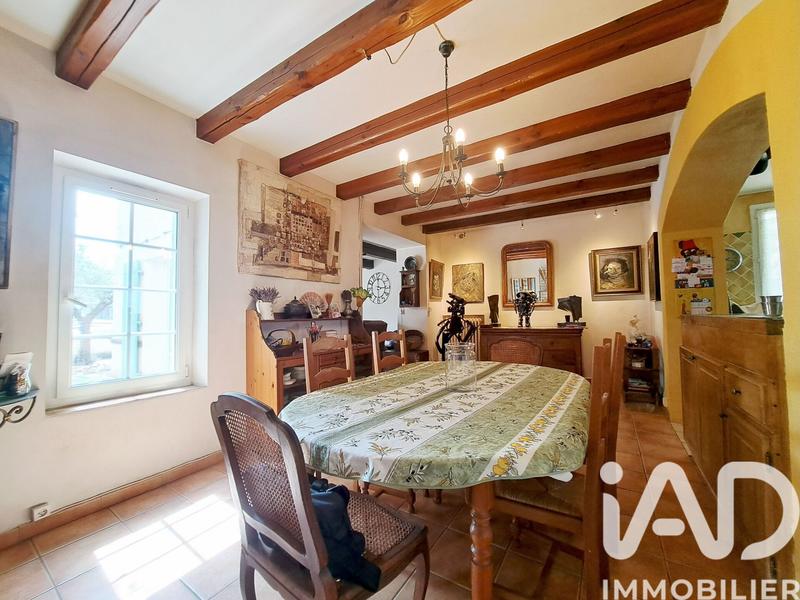 Maison - 220 m² - 7 pièces