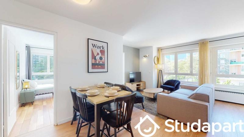 Chambre - 10 m² - 1 pièce