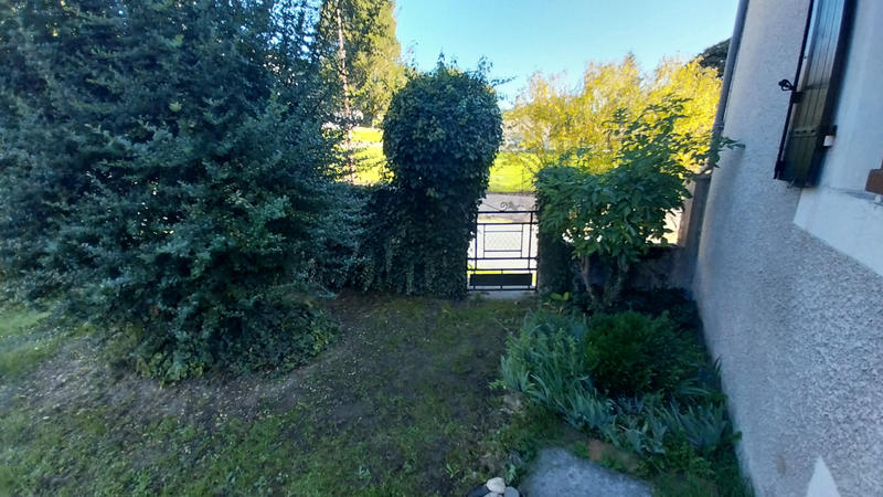 Maison de village - 211 m² - 7 pièces