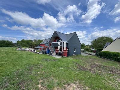 Longère - 176 m² - 2 pièces