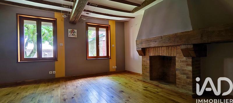 Maison - 300 m² - 8 pièces