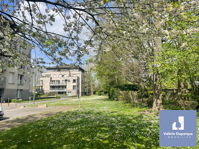 Appartement - 93 m² - 4 pièces