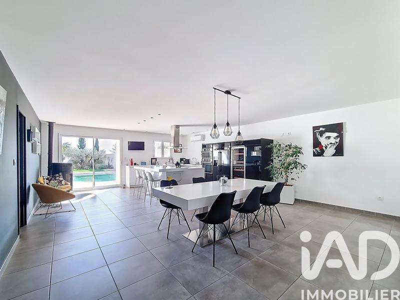 Maison - 190 m² - 7 pièces