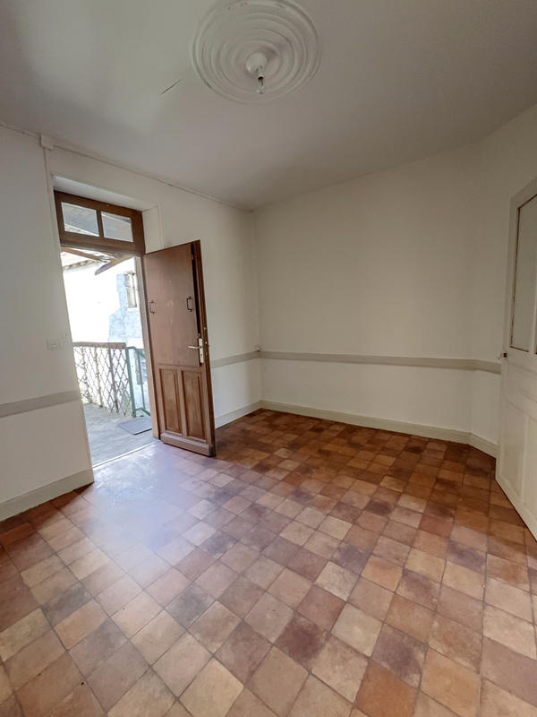 Maison - 133 m² - 8 pièces