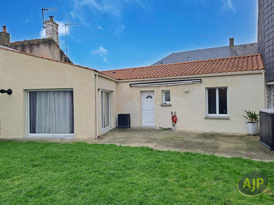 Maison - 87 m² - 4 pièces
