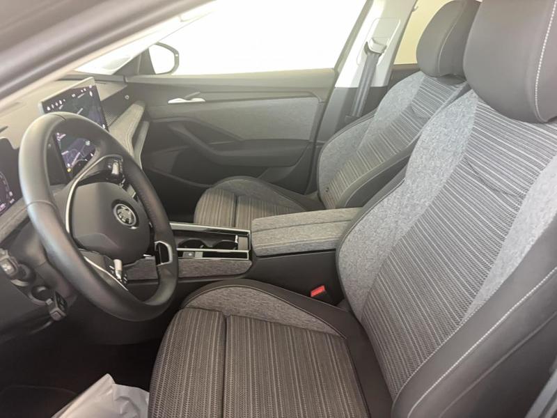 Skoda Superb Combi 2.0 Tdi 150 ch Scr Dsg7 Selection