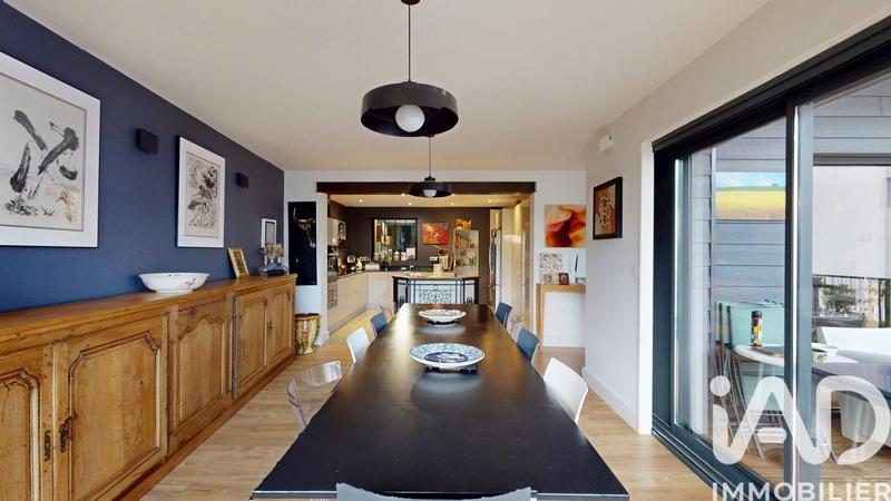 Maison de ville - 286 m² - 8 pièces