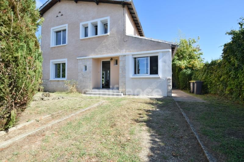 Maison - 93 m² - 6 pièces