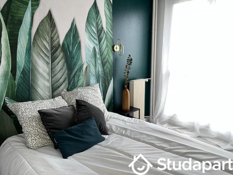 Chambre - 9 m² - 1 pièce