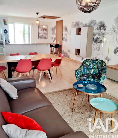 Appartement - 100 m² - 5 pièces