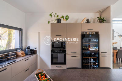 Maison contemporaine - 200 m² - 6 pièces