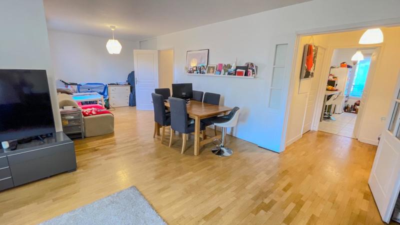 Appartement - 110 m² - 5 pièces