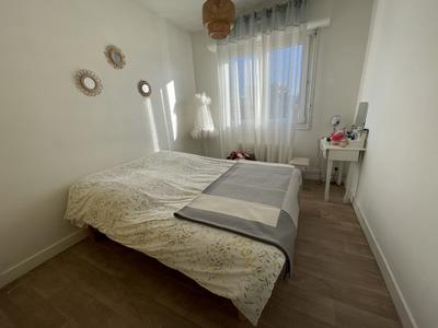 Appartement - 79 m² - 4 pièces