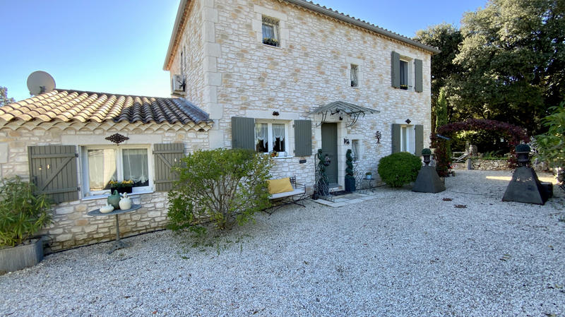 Maison - 190 m² - 7 pièces