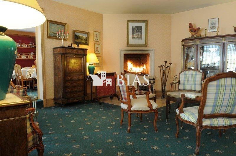 Immeuble - 1 200 m²