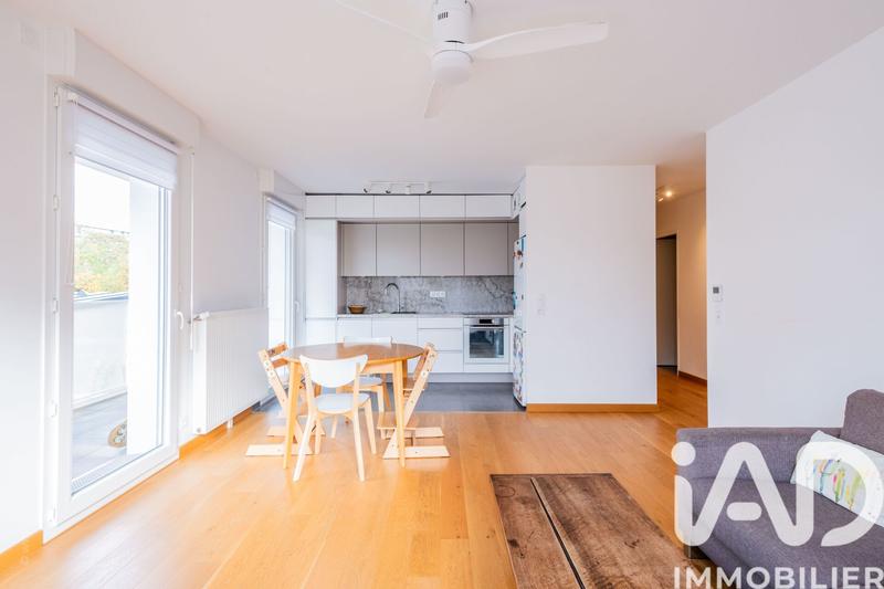 Appartement - 80 m² - 4 pièces