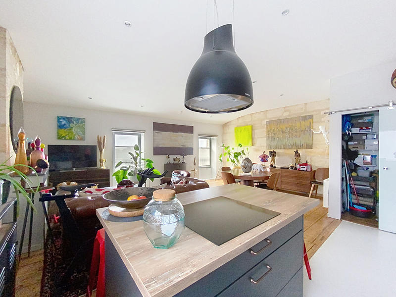 Appartement - 75 m² - 3 pièces