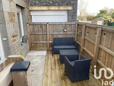 Maison - 98 m² - 5 pièces