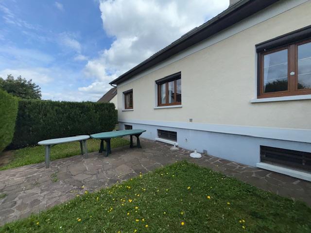 Pavillon - 135 m² - 6 pièces