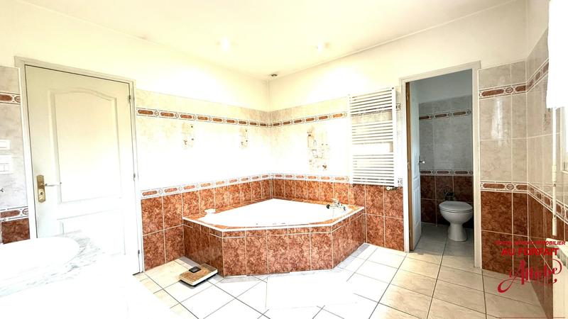 Maison - 160 m² - 6 pièces