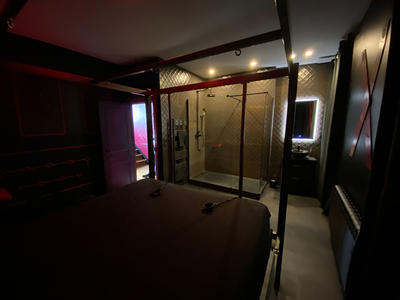 Maison - 147 m² - 12 pièces