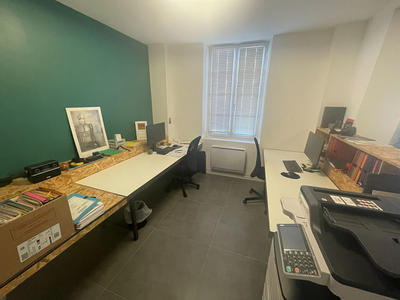 Bureau - 42 m²