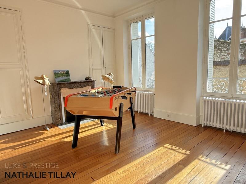 Maison bourgeoise - 220 m² - 9 pièces