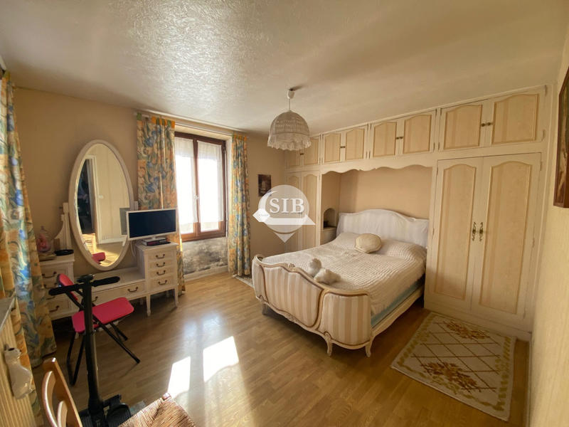 Maison ancienne - 114 m² - 6 pièces