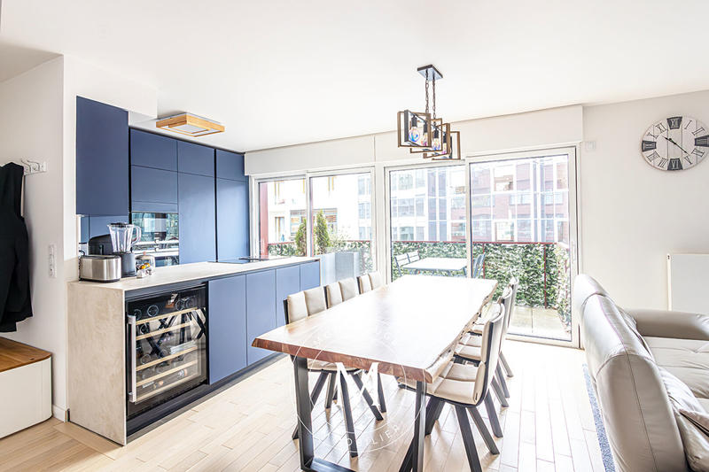 Appartement - 102 m² - 5 pièces