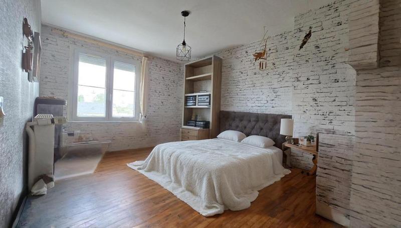 Maison - 106 m² - 7 pièces