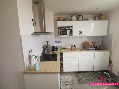 Appartement - 80 m² - 4 pièces