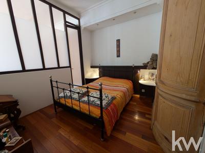 Appartement - 176 m² - 6 pièces