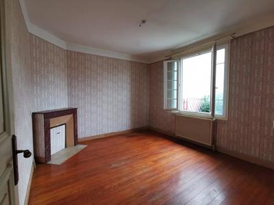 Propriété - 160 m² - 4 pièces