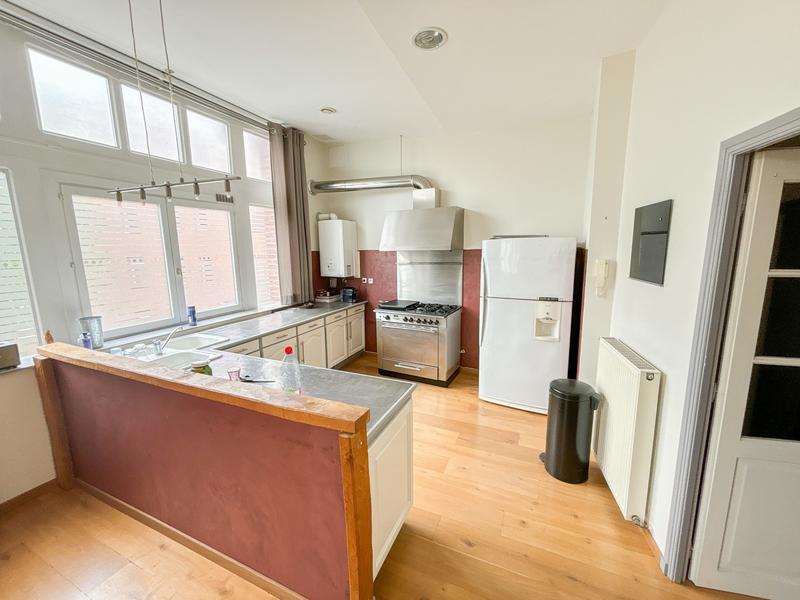 Appartement - 337 m² - 4 pièces