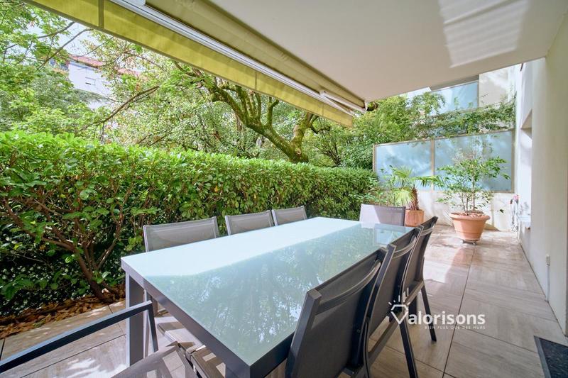 Appartement - 82 m² - 4 pièces