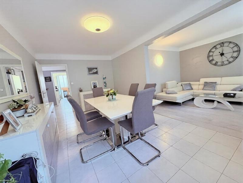 Appartement - 67 m² - 3 pièces