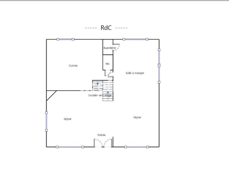 Maison - 240 m² - 7 pièces