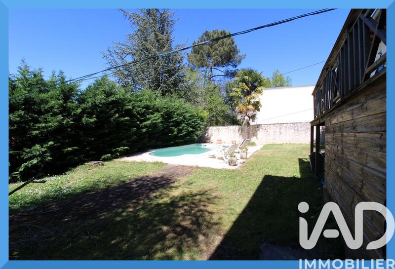 Maison - 137 m² - 6 pièces