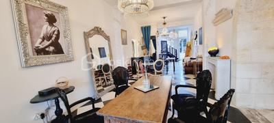 Immeuble - 195 m² - 8 pièces