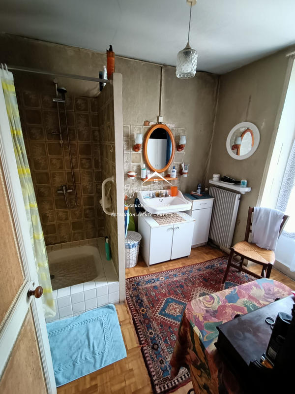 Maison ancienne - 102 m² - 4 pièces